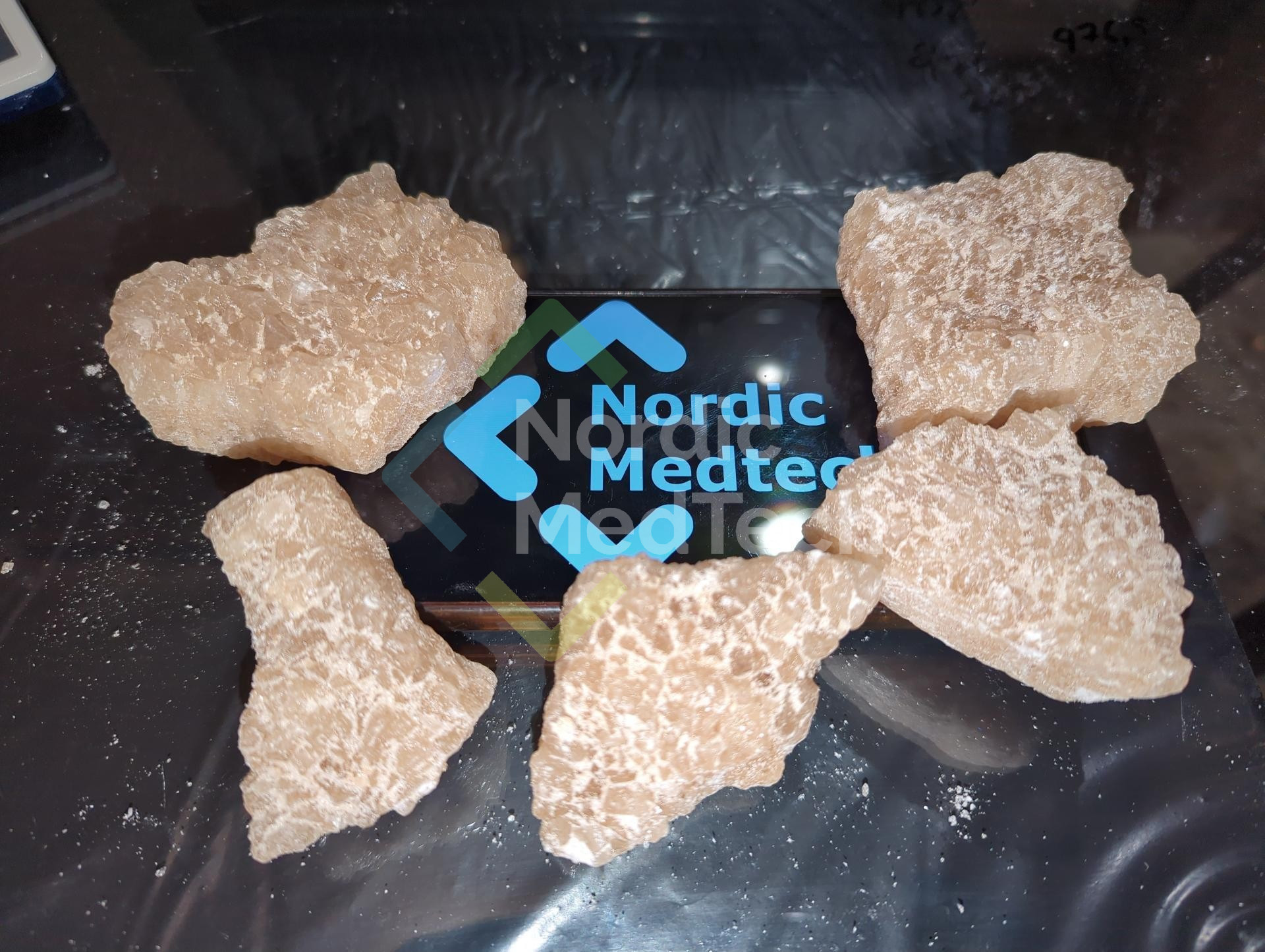MDMA >99% nmt logo